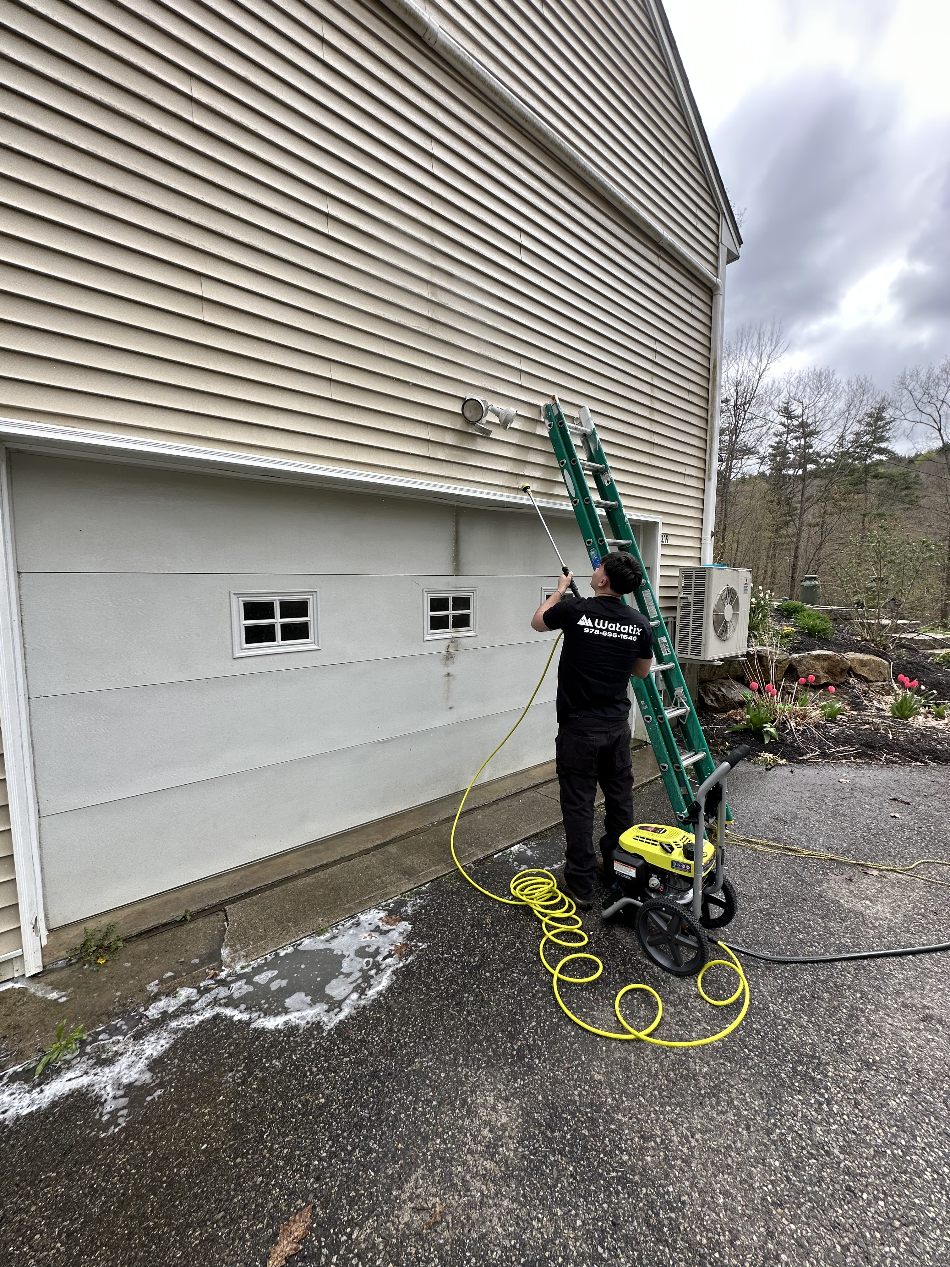 Power washing - Watatix Landscaping